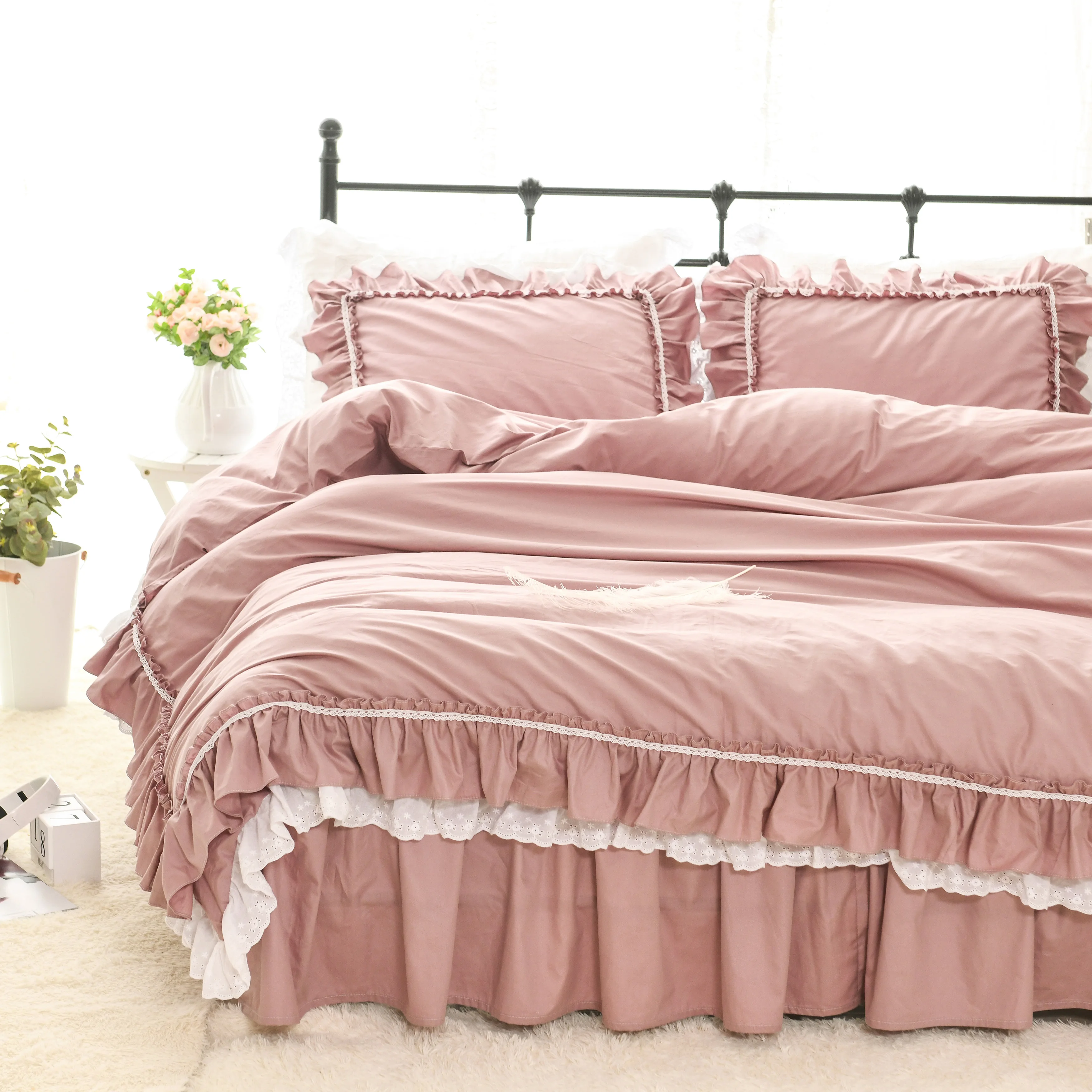 Korean version of the bed skirt style cotton lace embroidered quilt cover solid color princess girl heart bedding | Дом и сад