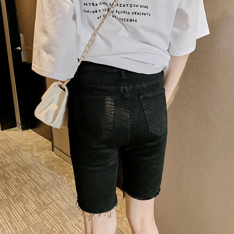 2020 летние корейские модные короткие джинсы для девочек с дырками обтягивающие