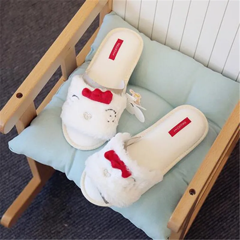

Spring Autumn New Women's Slippers Cute Squinting Chick White Home Indoor Shoes Thick Bottom Non-slip Floor Slippers