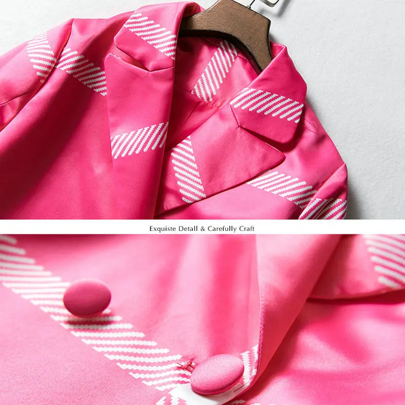 Рисунок 6 - Женский двубортный блейзер в клетку и шорты