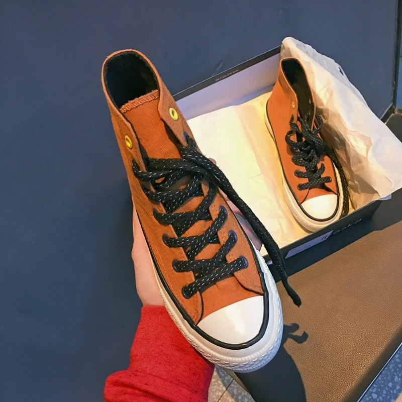 Весенняя Корейская версия женских туфель на плоской подошве в стиле ретро