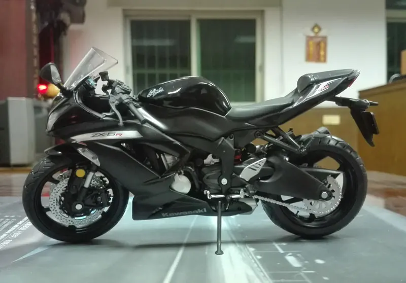 Абсолютно новая модель мотоцикла 1/12, КАВАСАКИ ниндзя, ZX-6R, литая под давлением, металлическая модель мотоцикла, игрушка без оригинальной коробки
