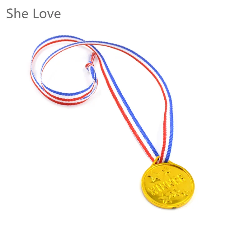 24 шт. детские пластиковые золотые награды победители|party favors|kids party favorsparty toys |