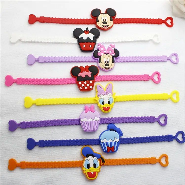 20pcs/lot Cartoon Mickey Minnie Duck Silicone Wristband Kids Bracelet Party Costume Birthday Party Take-home Favor Gift Goodie