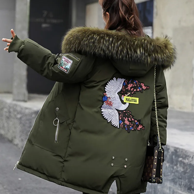 Большие размеры зимние куртки женские пальто с вышивкой большой меховой