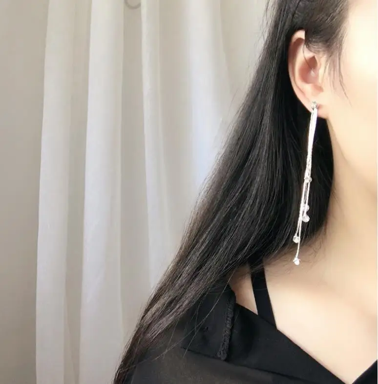 Корейские преувеличенные серьги 2 после 3 ультра длинные со стразами линии |