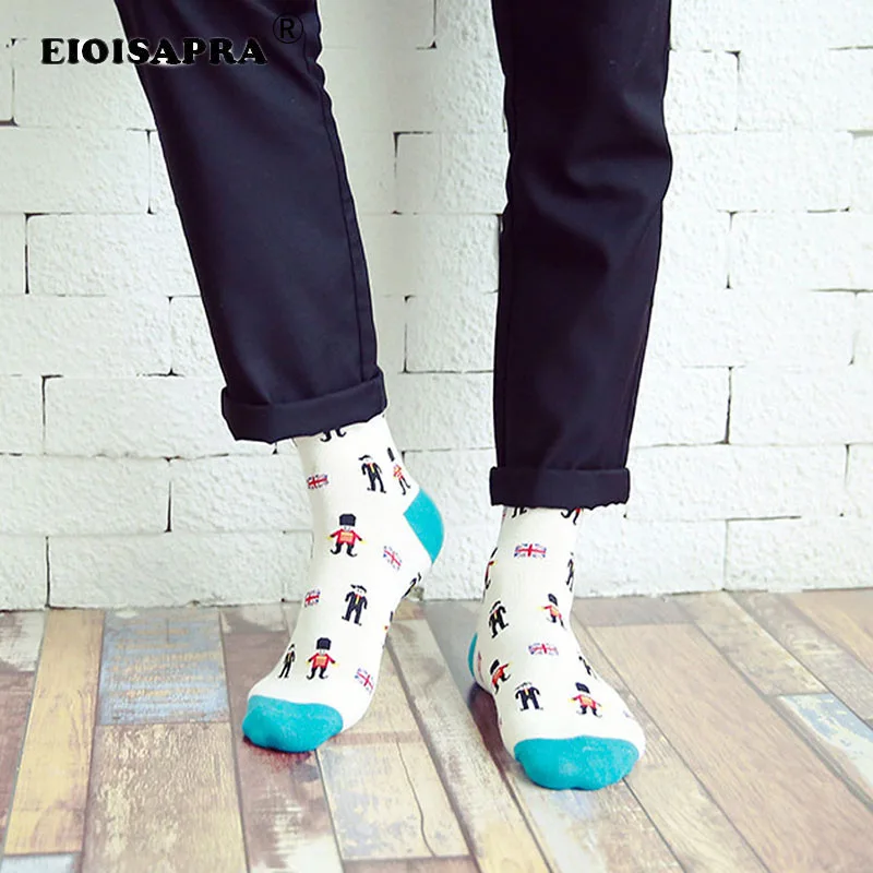 [EIOISAPRA] хип хоп Tideway личность смелый солдат Лоскутные мужские носки новинка