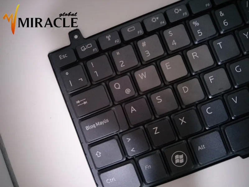 Бесплатная доставка ремонт Life P/N:AEGM7600120 для DELL Studio 17 1745 1747 1749 SP/LA Клавиатура