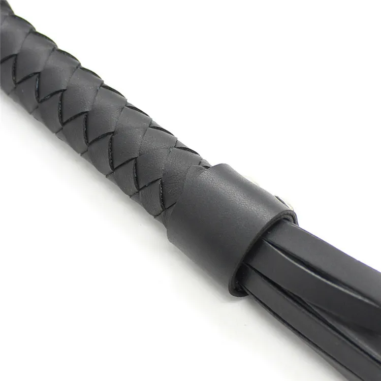 Black Bdsm Flirt Whip Fetish Flogger Torture Spanks Latigo Sexual Fouet Strapon Bondage Restraints Performance Couples Sex Games |