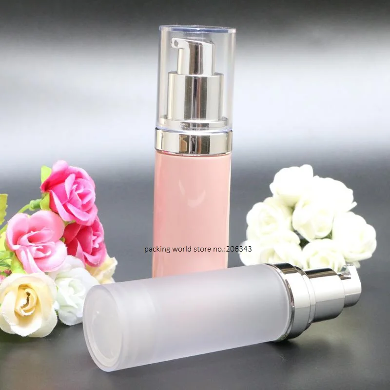 Прозрачная розовая пластиковая бутылка с безвоздушным насосом для