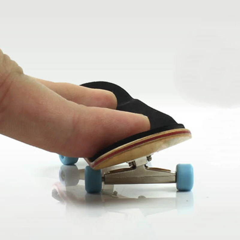 1 Set Holz Professionelle Griffbrett Spielzeug Mini Finger Skateboard PU Nicht-slip Frosted Matte Finger Ahorn Skateboard Spielzeug für kinder