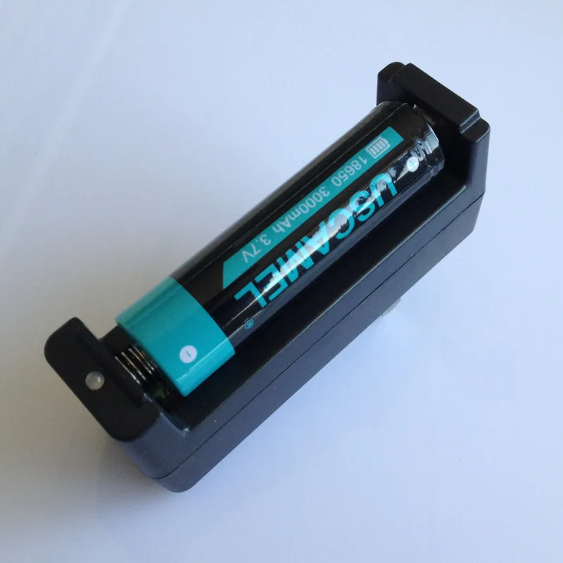 A Ausuky US Plug Mini USB Универсальное зарядное устройство для литий ионных аккумуляторов