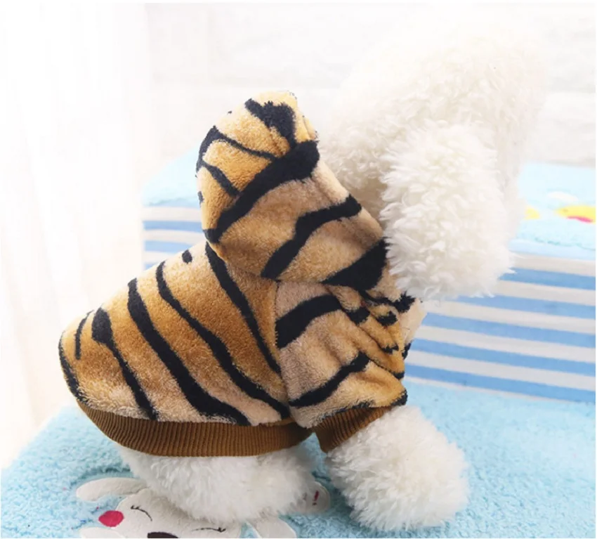 Новая зимняя куртка FB11 для собак и кошек одежда на пуговицах модный теплый костюм