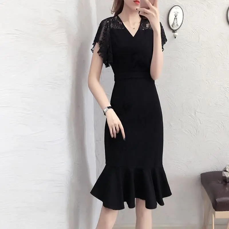 

2020 Summer Women Lace Patchwork Midi Dress Female Elegant Ruffles Trumpet Dresses Lady OL Work Wear Solid Vintage Vestidos Y118