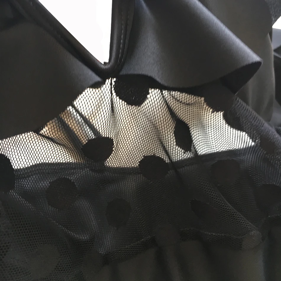 2018 г. пикантные женский черный Кружево прозрачный с плеча Одна деталь купальник