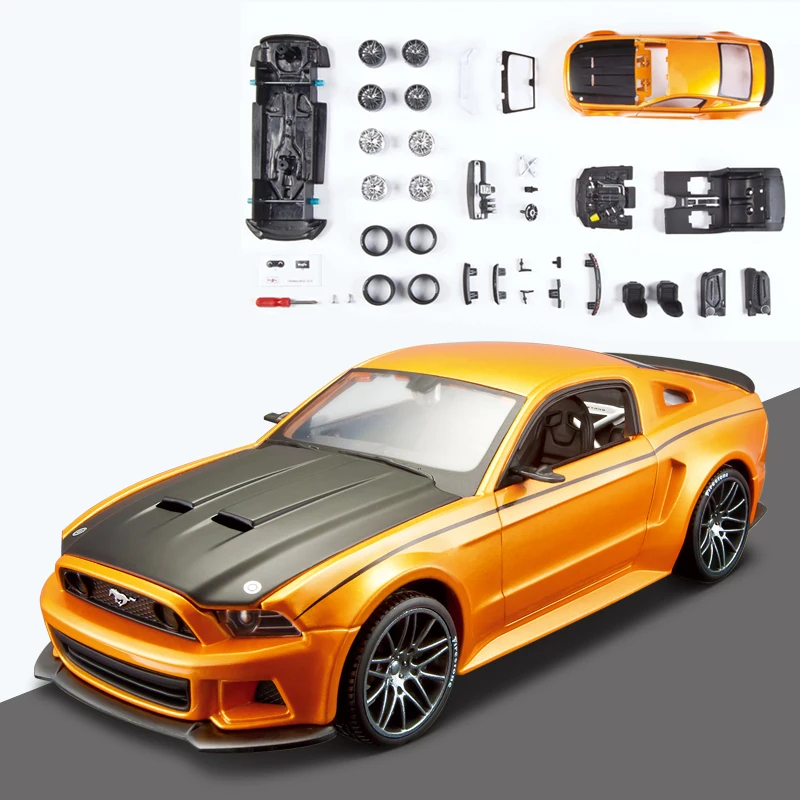 Сборная модель автомобиля Maisto Mustang BOSS 302 GT Street Racer 1:24 игрушечный автомобиль из