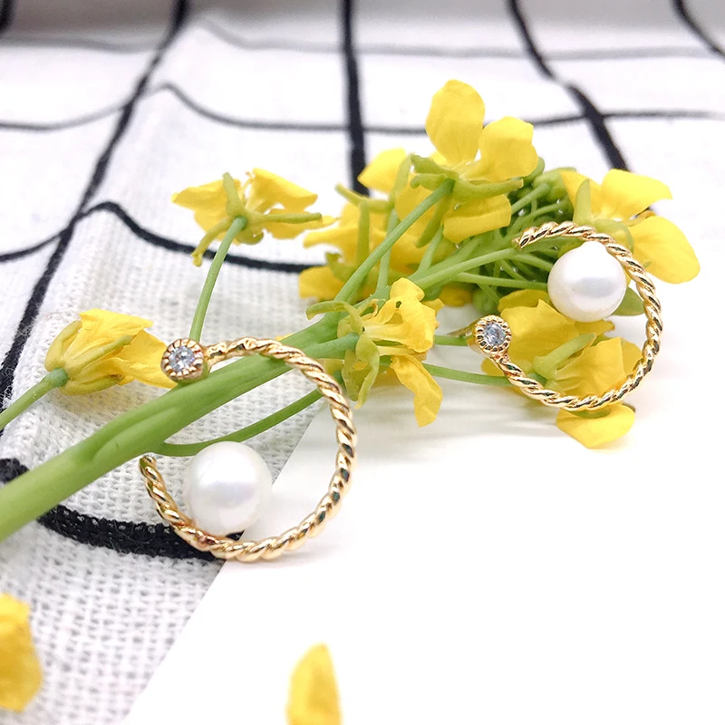 Корейские простые геометрические жемчужные серьги для женщин большой C