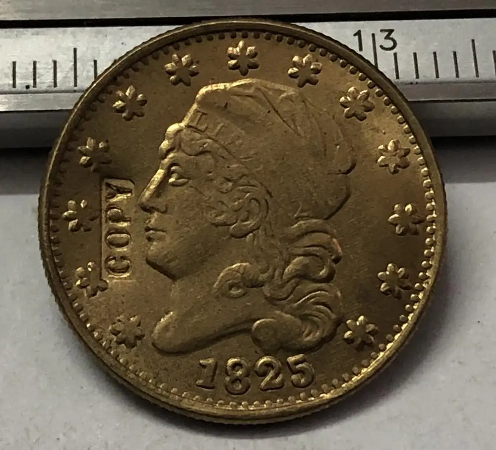 1825 США закрытый бюст $2 5 позолоченная КОПИЯ монета | Дом и сад