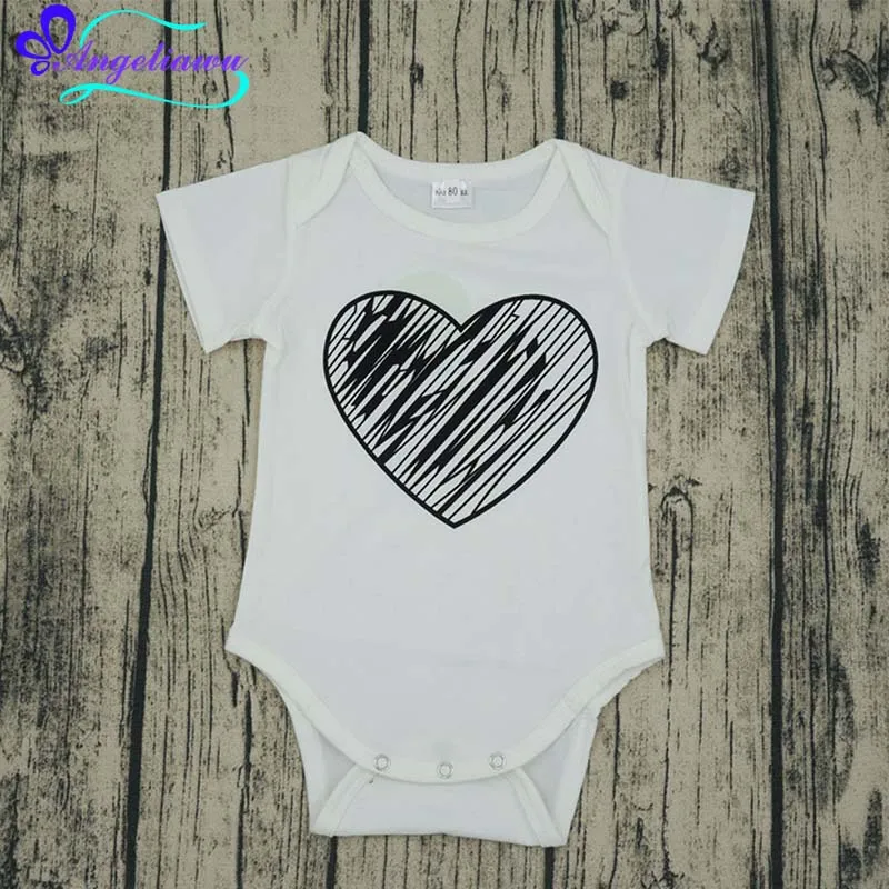 Футболка с надписью Love для всей семьи одежда короткими рукавами малышей и мам