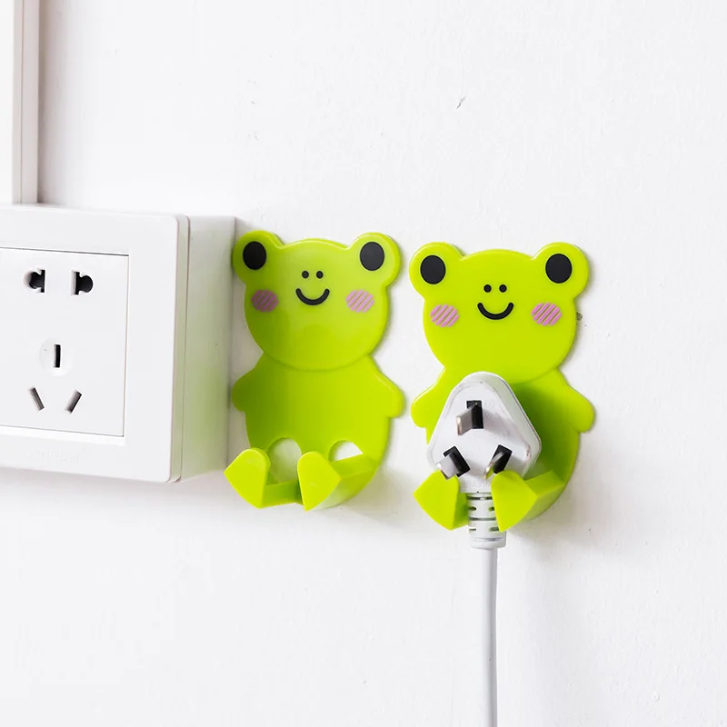 Держатель для розеток пластиковый 2 шт. мультяшный крючок 460166 | Дом и сад