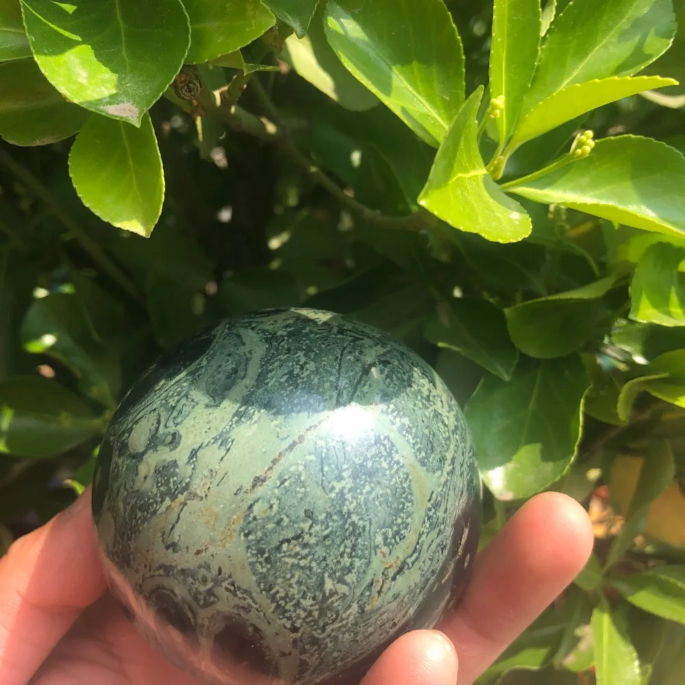 

1pcs natural peacock eye crystal ball energy healing ball decoration