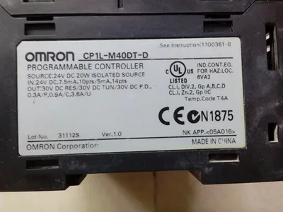 Используется CP1L-M40DT-D CP1L PLC cpu для Omron Sysmac 40 I/O 24 DI 16 DO транзистор 24V USB