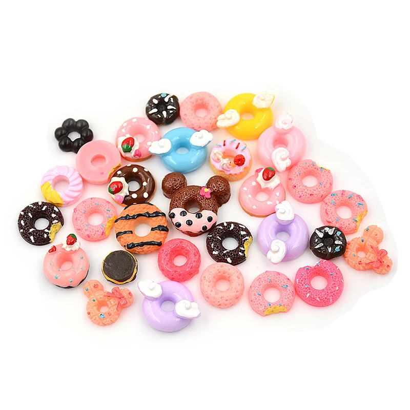 

30Pcs/lot Dolls Miniature Pretend Toy Mini Play Food Cake Biscuit Donuts For Doll Dolls Accessories