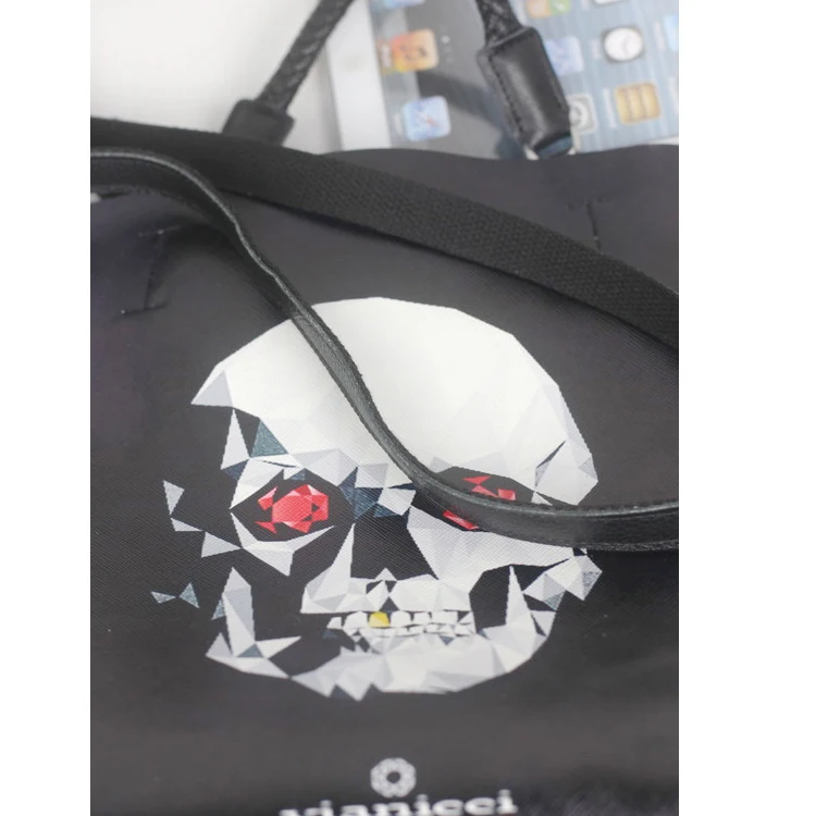 Женская сумка-тоут из натуральной кожи с двойной молнией рисунком черепа | Багаж