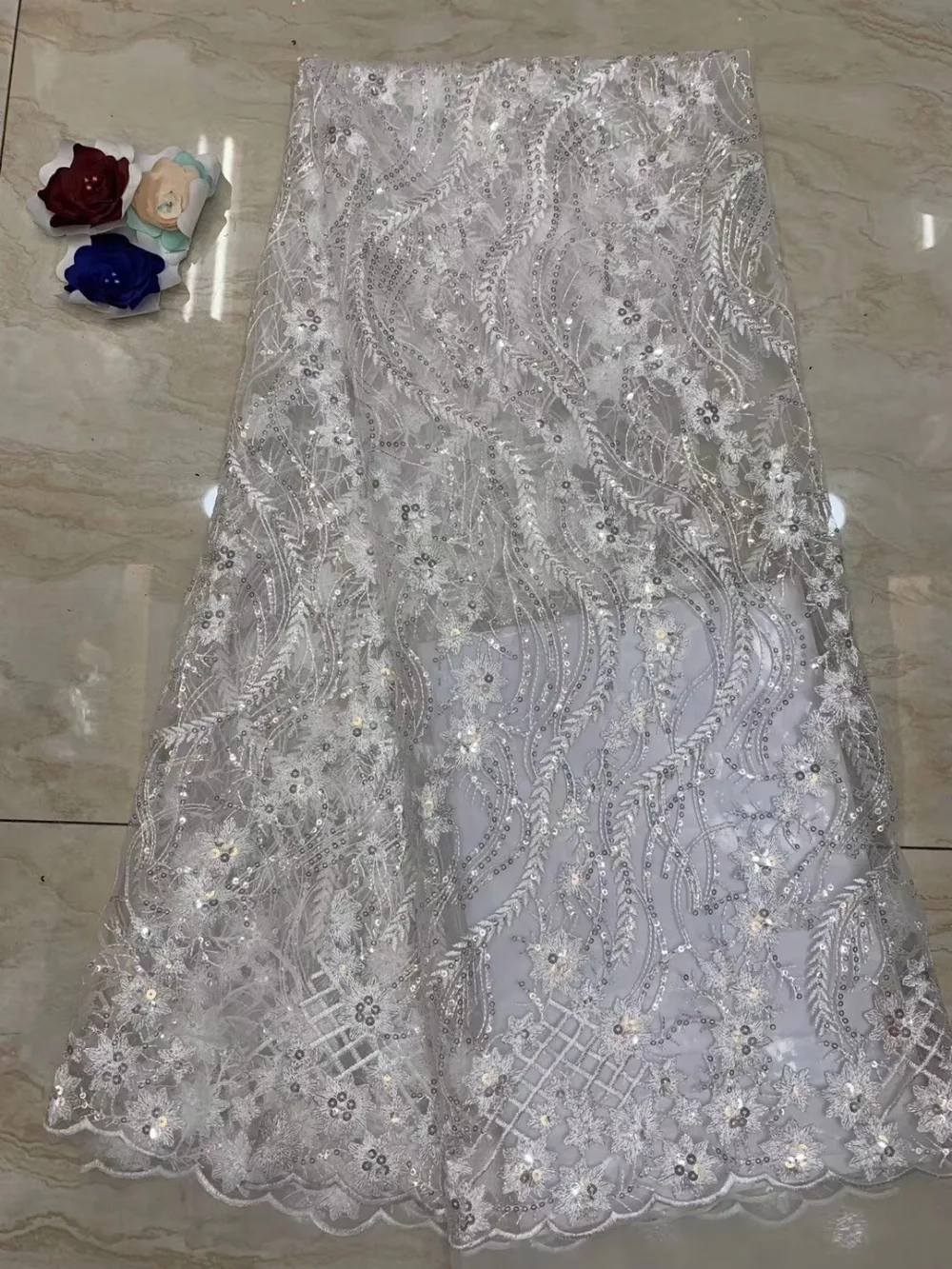 Французская кружевная ткань 2019 Высококачественная блестящая вышивка фототкань