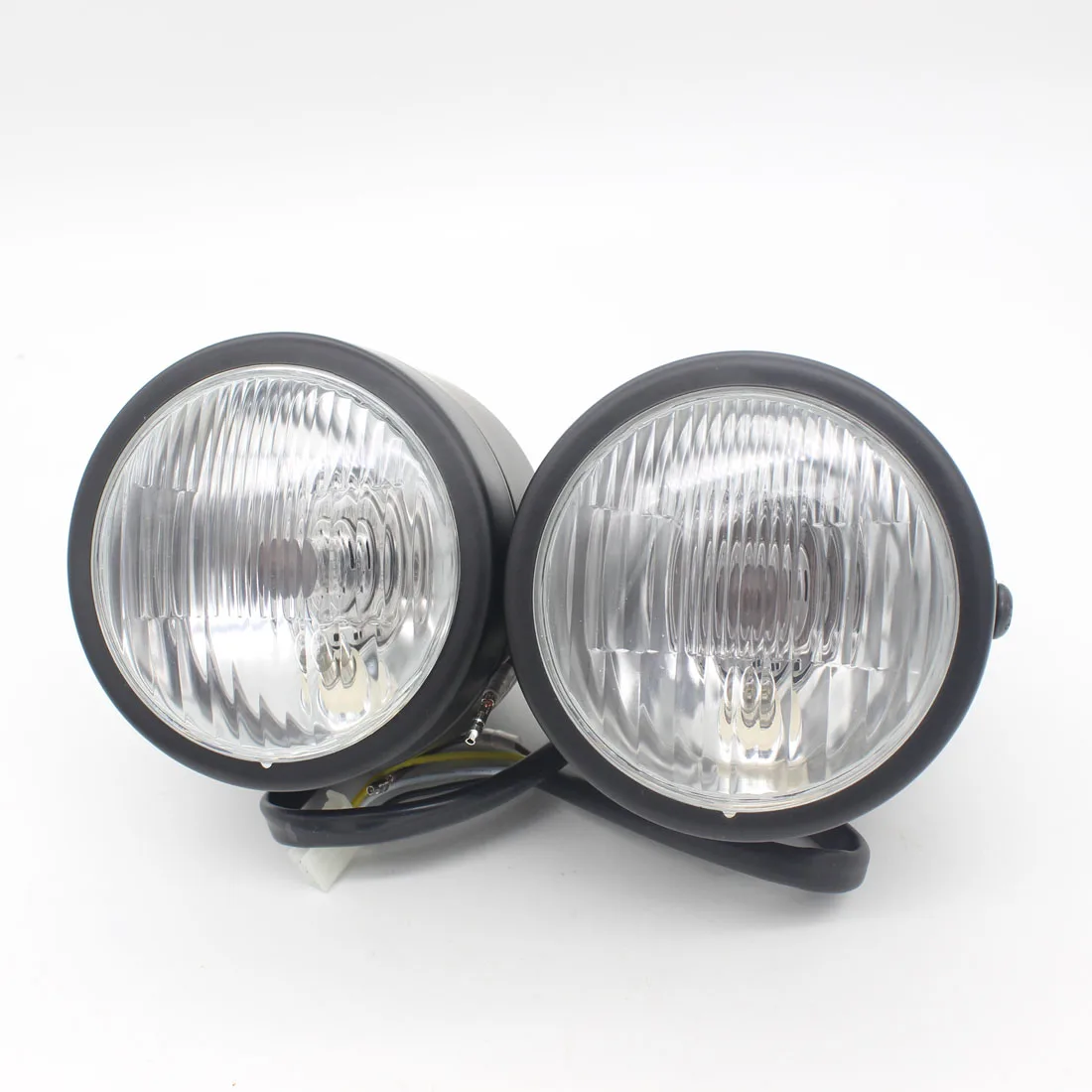 противотуманные фары внешние. фара светодиодная 24 в ближнего света. фара внешняя. фары внешний фары внешний. автомобильные прожекторы на бампер.