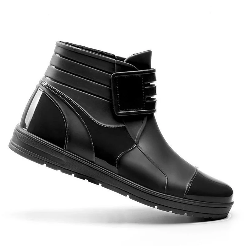 Короткие резиновые сапоги мужские низкие с нескользящей подошвой для мытья