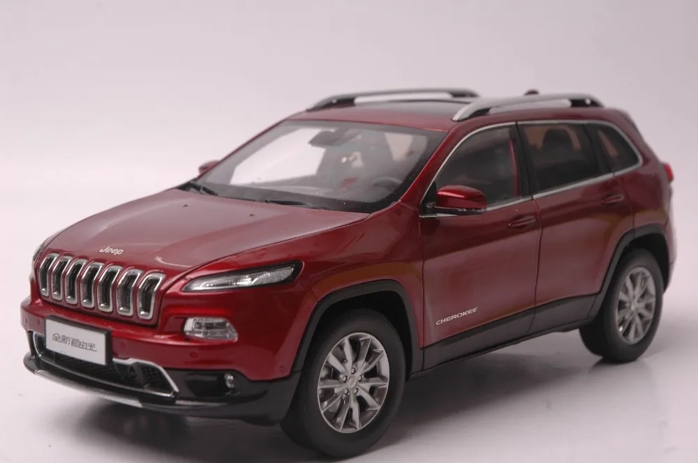 1:18 литья под давлением модели для Jeep Cherokee 2016 Красный внедорожник сплав Коллекция