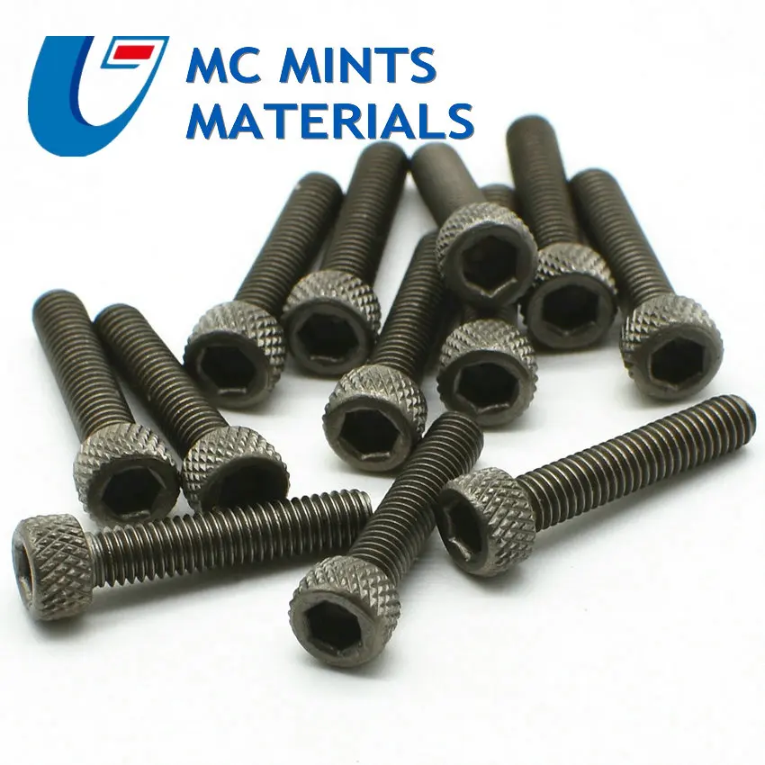 Титановый Болт M3 x5 30mm Ti с накатанной головкой оригинальный цвет не полированный