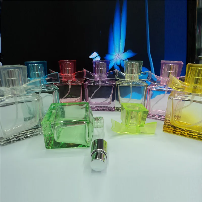 Цветная стеклянная бутылка для духов 50 шт./лот 30 мл многоразовый распылитель