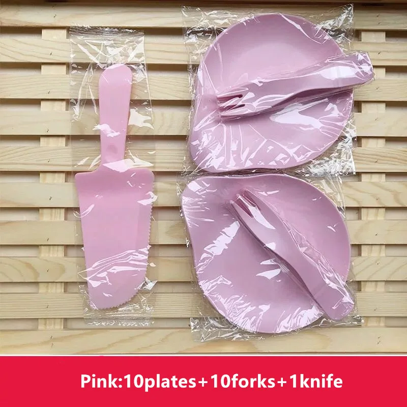 Одноразовая посуда стандартная обеденная тарелка капля воды волнистый