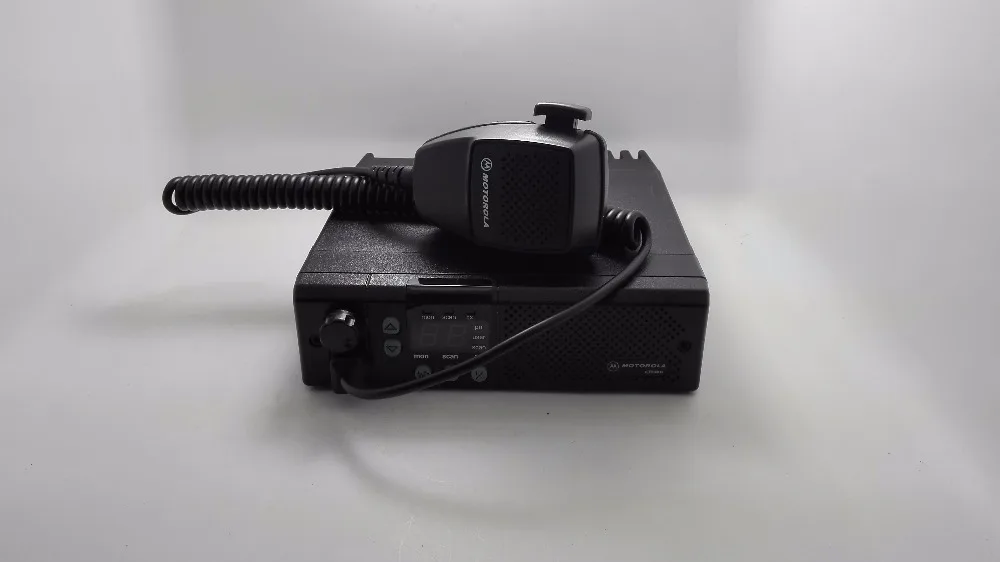 Радиостанция Motorola с внутренней связью GM300 | Мобильные телефоны и аксессуары