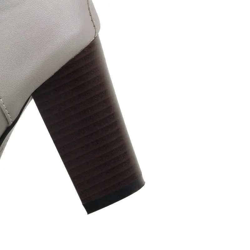 QUTAA/женские туфли с резным узором Искусственная кожа ботильоны на высоком