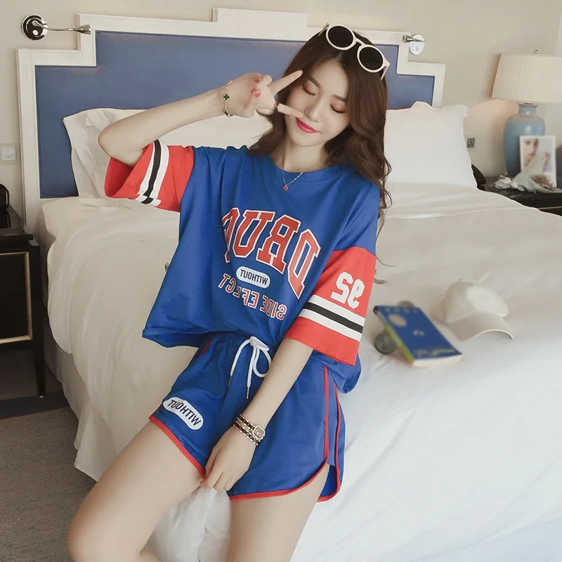 

2pcs/set new Women Letter Print Fashion O-Neck Pullover Tops And Elastic Waist Shorts Set