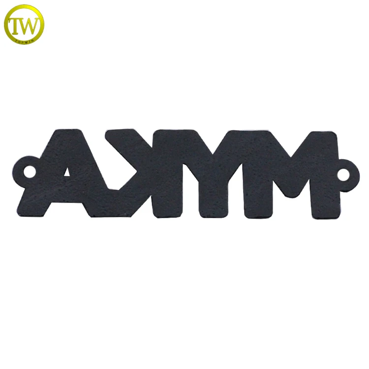 Пользовательский черный буквенный ярлык для одежды металлический логотип