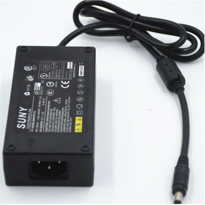 

12Vdc led strip 5.5*2.5,5.5*2.1 power adapter ,96W led light power supply 12V 8A ,100-240Vac input FCC CE listed transformer