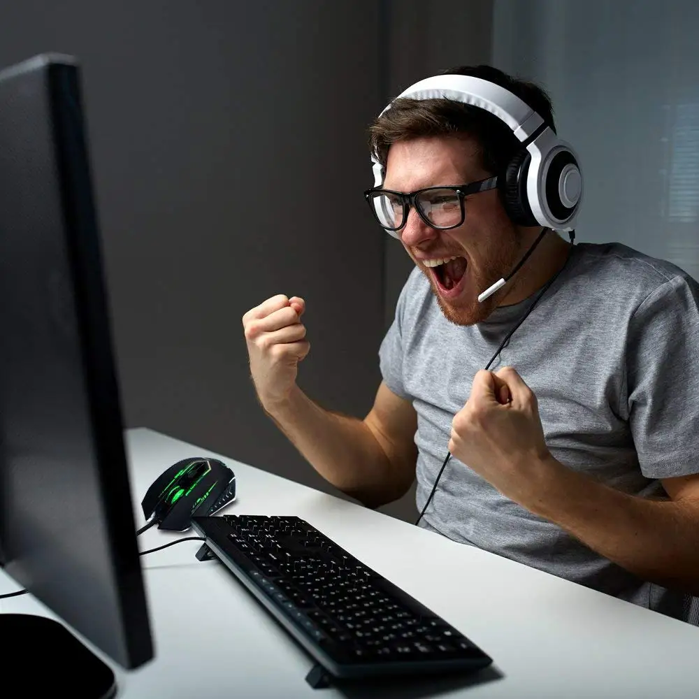 Проводная игровая мышь UHURU 6 кнопок 1200/1600/2400/3200 DPI компьютерная 7 цветов