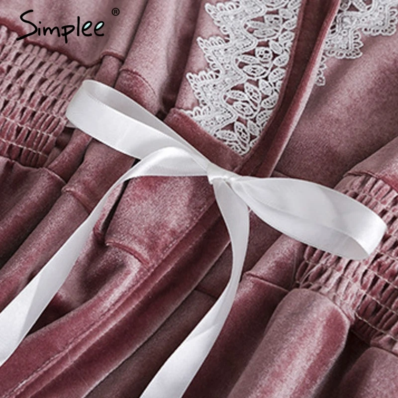 Пижама из двух предметов Simplee бархатная золотого цвета с кружевом большого