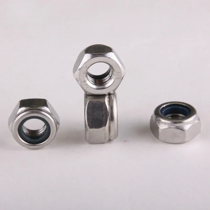 Самоблокирующиеся гайки из нержавеющей стали 304 с нейлоновой вставкой (Nyloc)