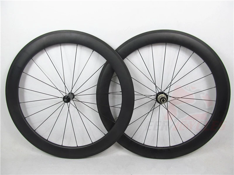 Прямые тянущиеся Колеса 700c 60 мм из углеродного волокна для дорожного велосипеда