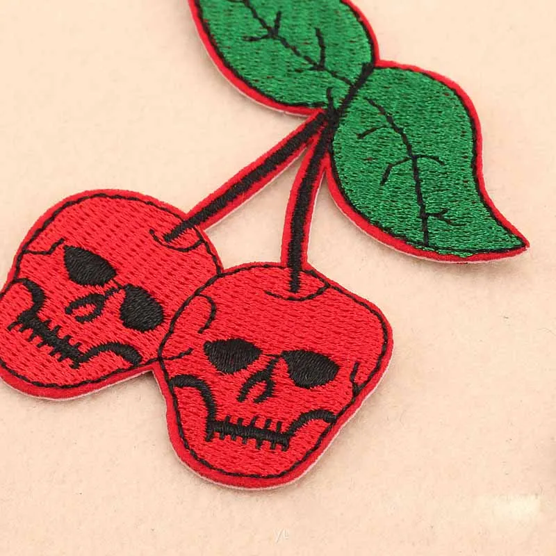 Красный Ace Punk, миф, череп, скелет, покер, грим, жнец,, железная вышитая одежда, нашивка для одежды, одежда для мальчиков и девочек - Цвет: Красный