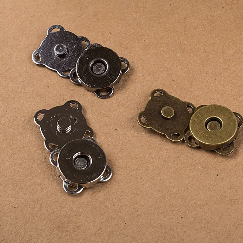 2016 высокое качество ручные сумки сливы мощный магнит Пряжка Одежда buttonsHot продажа