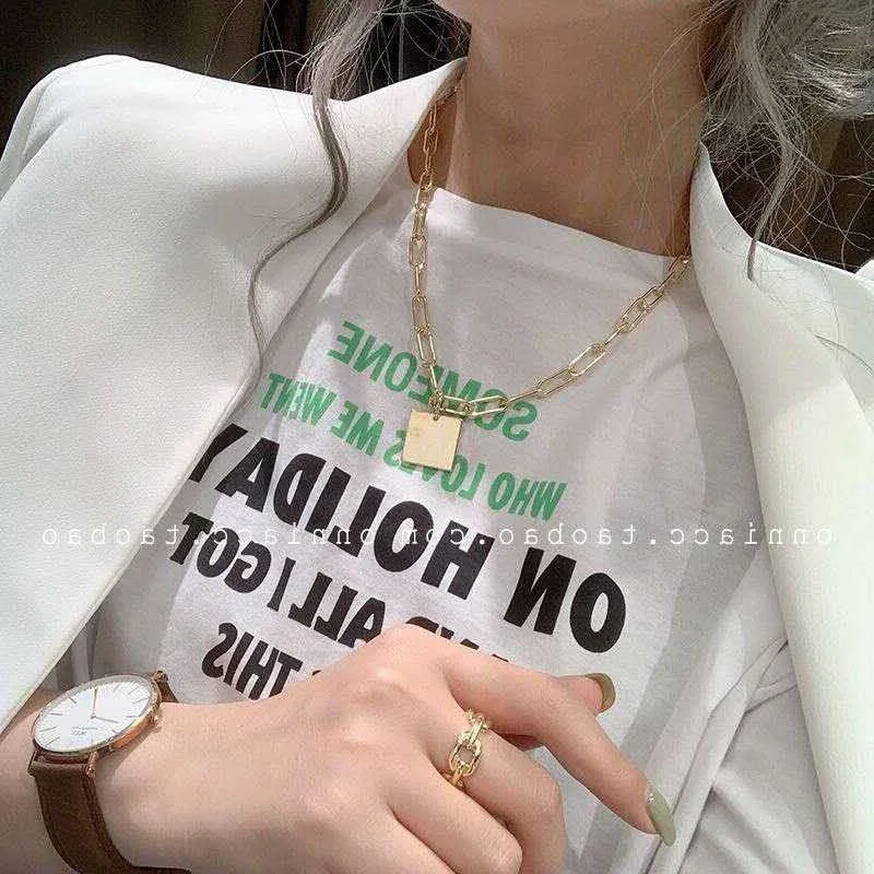HUANZHI Square Pendant Simple Vintage Exaggeration Personality Gold Color Metal Long Chain Necklaces For Women Girls Jewelry