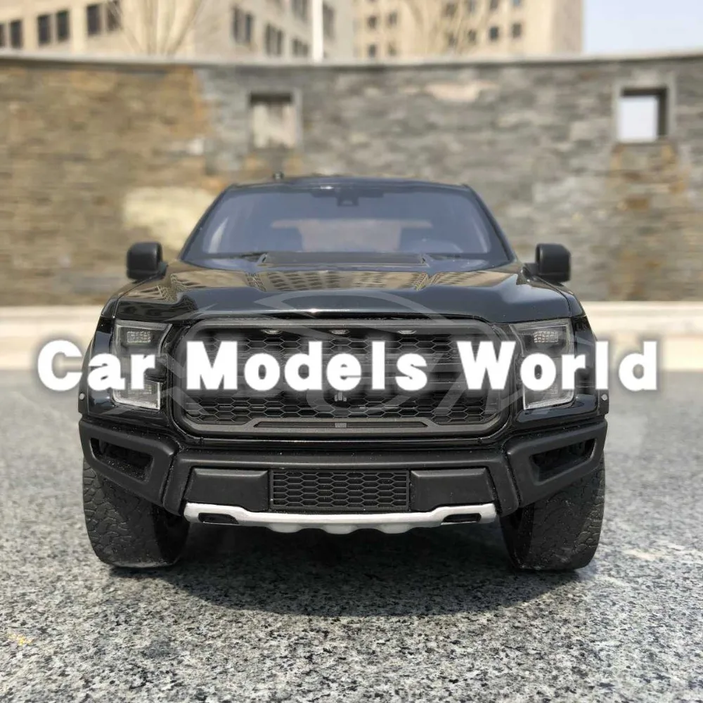 Полимерная модель автомобиля для GT дух F150 Raptor (черный) 1:18 GT781 + маленький подарок!| |