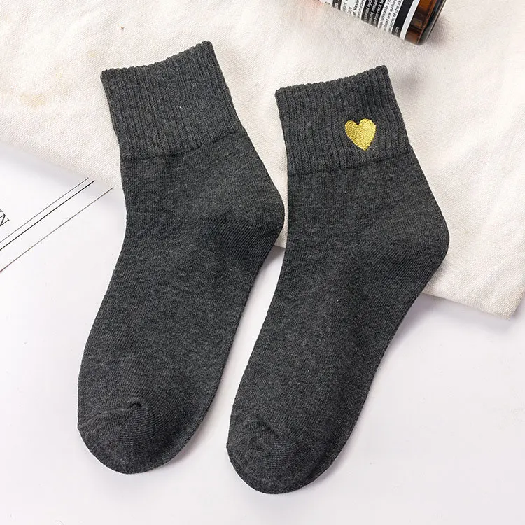 heartdeepgray Харадзюку, модные художественные носки с мультипликационным персонажем бульдогом, женские хипстерские Носки с рисунком собаки, забавные хлопковые короткие женские носки - Цвет: heartdeepgray