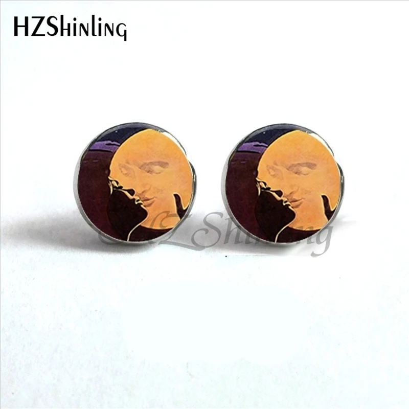ED 0017 новые модные серьги гвоздики Kiss the Moon стеклянный кабошон ручной работы из